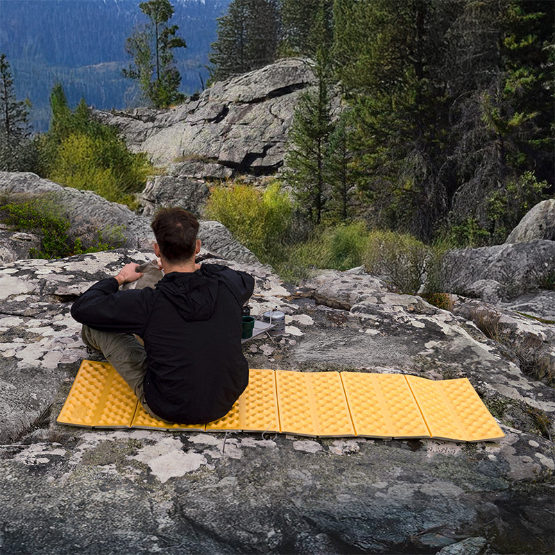 Naturehike Troues R3.0 Folding Foam Sleeping Mat — R-Value 3.0, 2.5 cm, 480 g