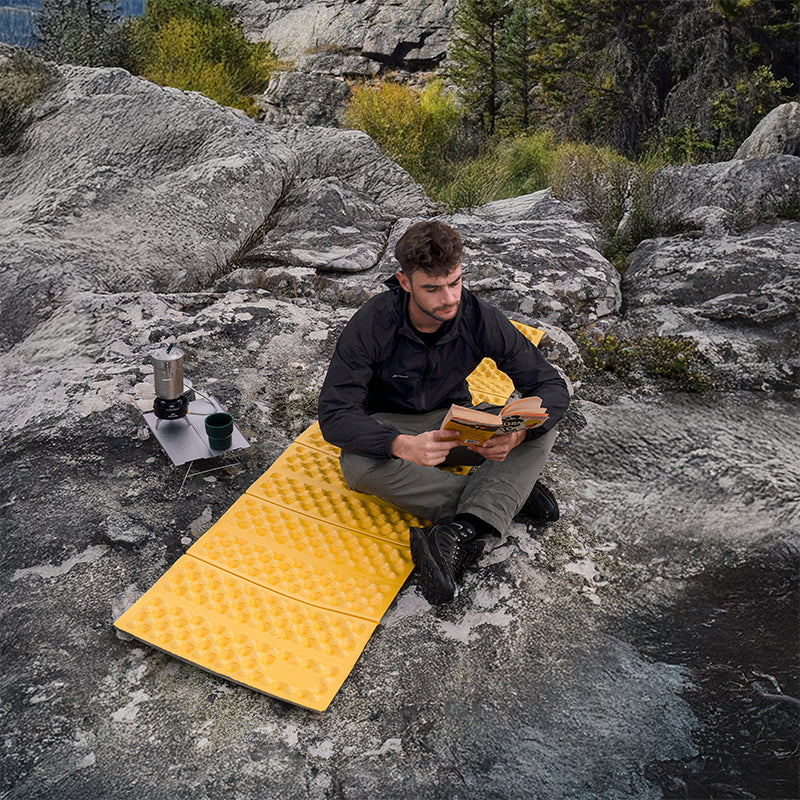 Naturehike Troues R3.0 Folding Foam Sleeping Mat — R-Value 3.0, 2.5 cm, 480 g