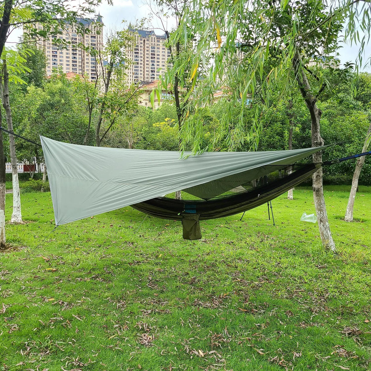 Hammock With Mosquito Net and Rain Fly — 290 × 140 cm, 850 g, 230 × 210 cm PU 2000 mm Fly