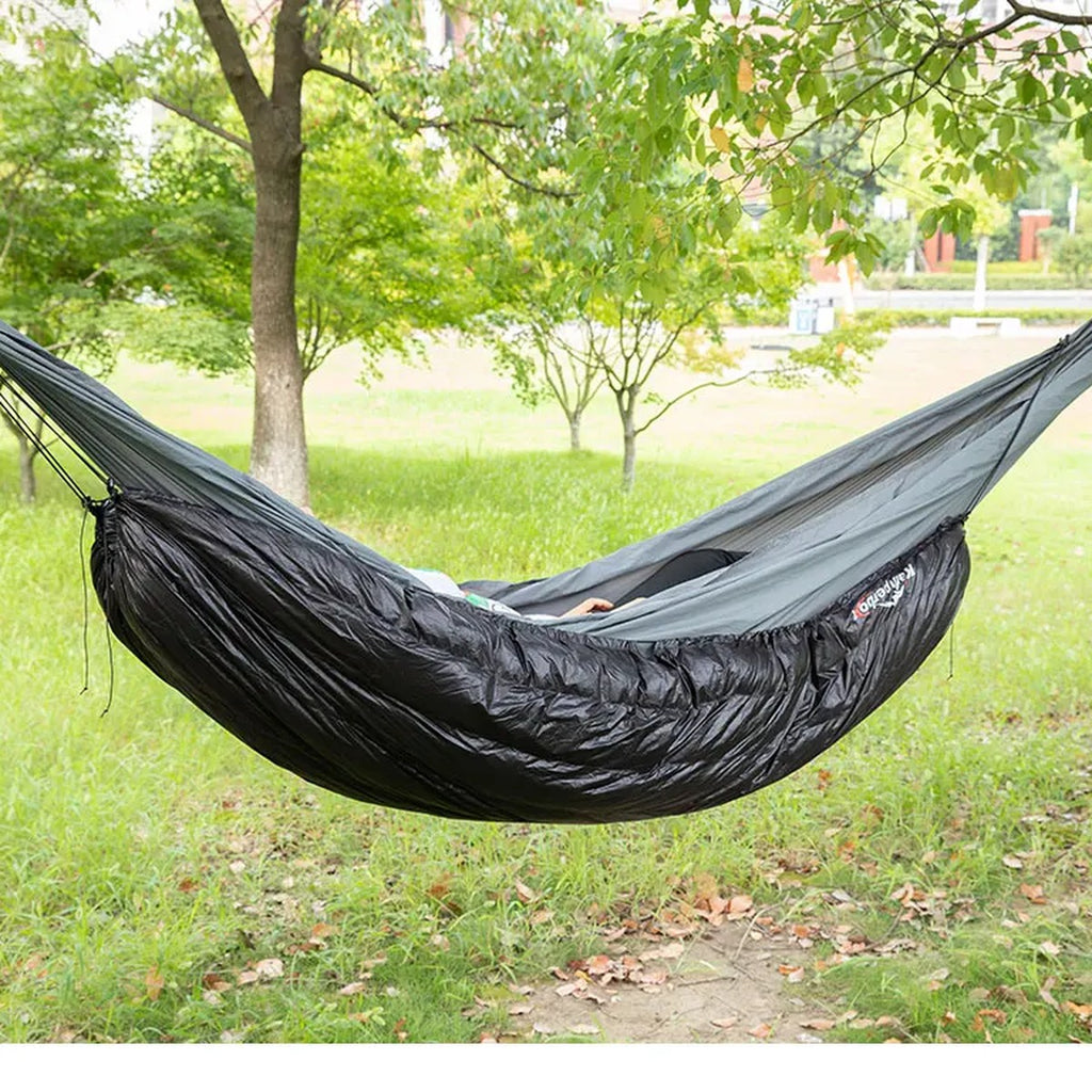 Hammock Underquilt — 193 × 112 cm, 980 g, Down and Synthetic Hybrid Fill, Doubles as a Top Quilt