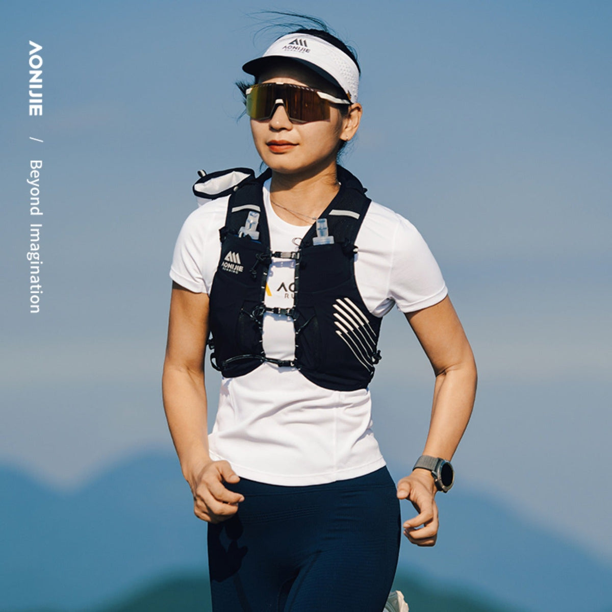 AONIJIE C9116 10L Trail Running Vest — 240 g, Bladder Compatible, Sizes S to XL