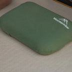 Self-Inflating Foam Camp Pillow — 46 × 30 cm, 8–10 cm Loft, 320 g