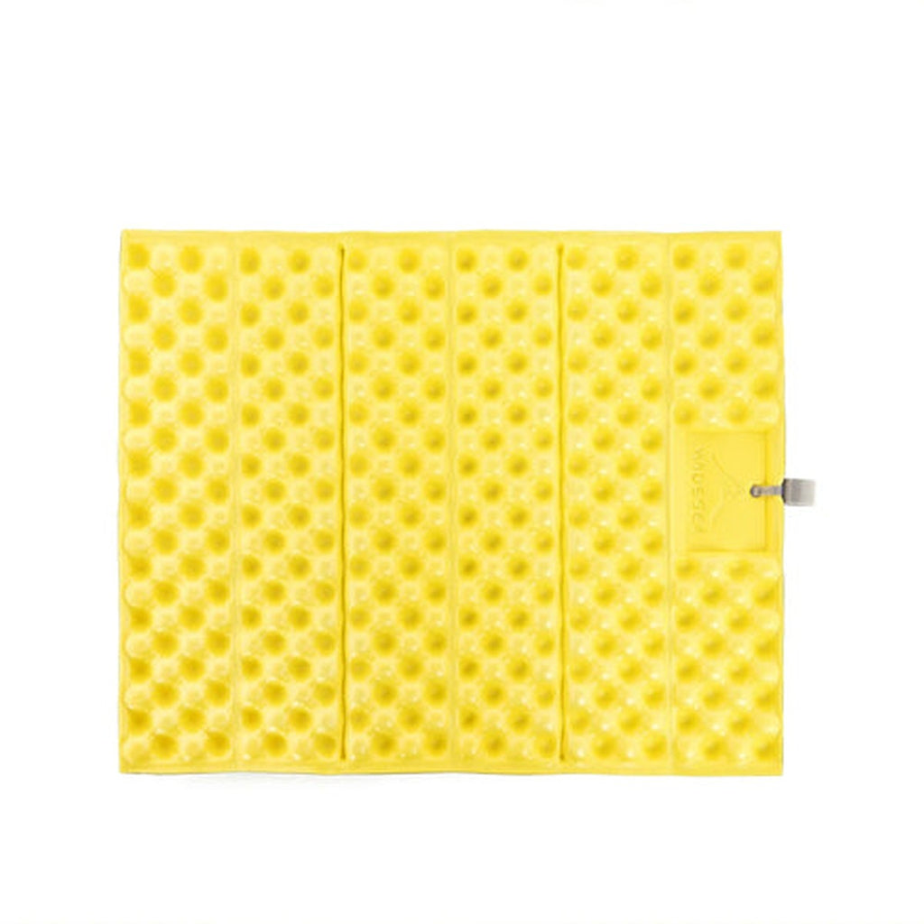 Folding Foam Sit Pad — 50 g, 38 × 31.5 cm, Reflective Underside
